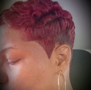 Meet your Posher, Anjanette